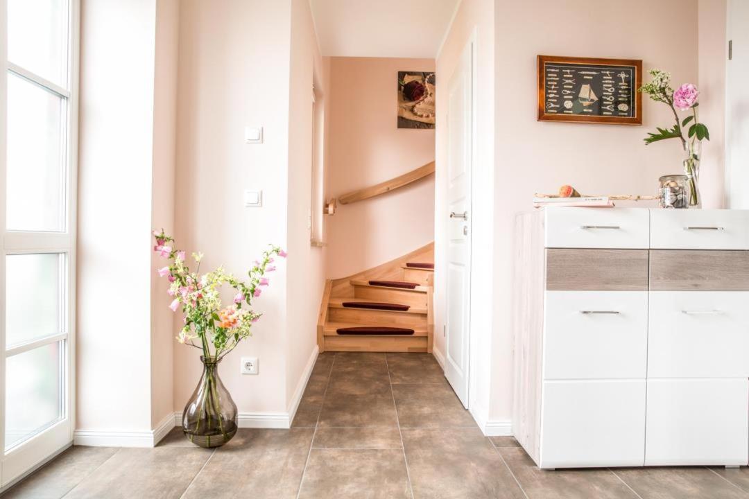Haus Rose, Luxus-Ferienhaus In Fuhlendorf Fur 4 Personen Bagian luar foto