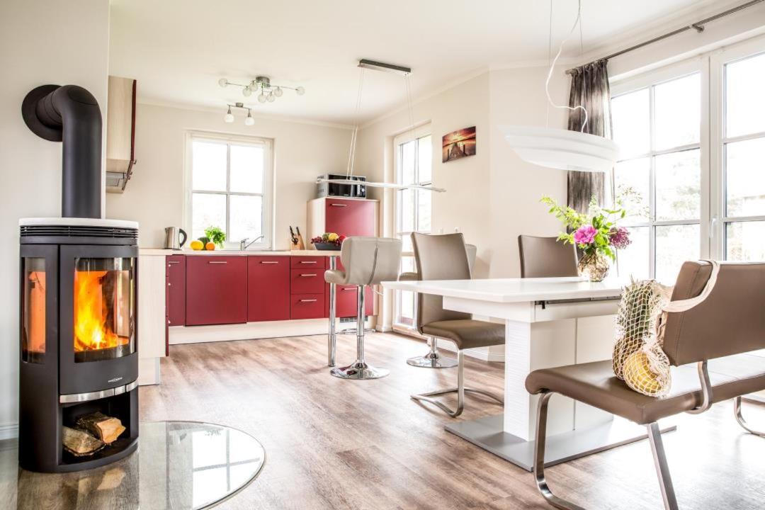 Haus Rose, Luxus-Ferienhaus In Fuhlendorf Fur 4 Personen Bagian luar foto